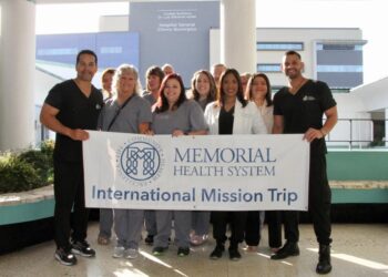 Centro de Gastroenterología realiza Jornada Médica Endoscópica con tubos desechables