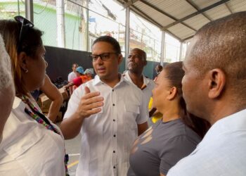 Diputados Elías Matos canaliza soluciones a sectores del Distrito Nacional