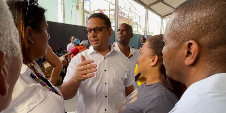 Diputados Elías Matos canaliza soluciones a sectores del Distrito Nacional