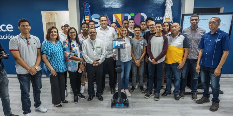 Fundación Altice, ADN y Cincinnatus Institute capacitan jóvenes de Villas Agrícolas