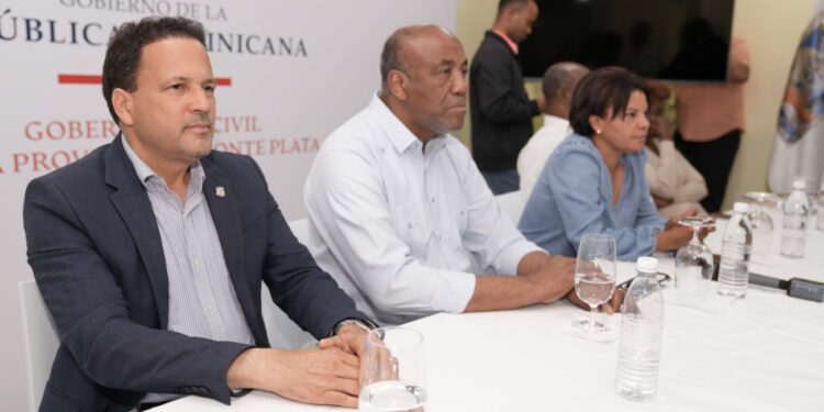 Gobierno entregará ayudas sin distinción a comunitarios de Monte Plata afectados por huracán Fiona