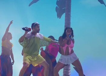 Tokischa hace rugir al estadio Olímpico durante su participación en concierto de Bad Bunny