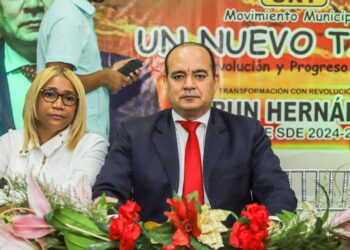 Surun Hernández anuncia aspiraciones a la Alcaldía de Santo Domingo Este