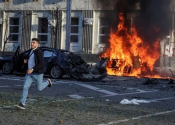 Rusia lanzó un ataque masivo con 75 misiles contra Ucrania