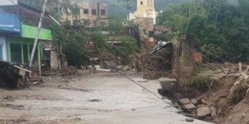 Un episodio de lluvias torrenciales deja al menos 25 muertos y 50 desaparecidos en Venezuela