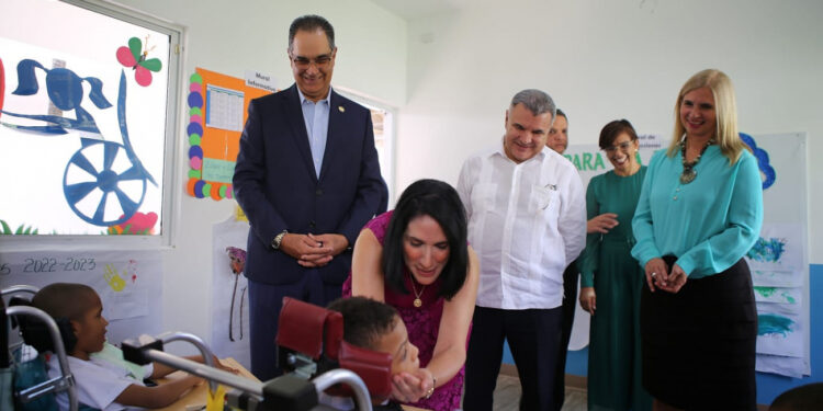 Primera dama inaugura sala de Intervención Temprana, Psicomotricidad y Servicios Terapéuticos en Fundación Nido para Ángeles