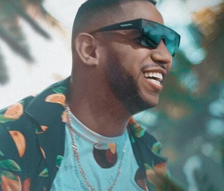Urbano Eddy Corona "Str8Talk" estrena tema “Sólo tú”