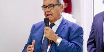 CMD pide a la población tener cuidado con consumo de agua y alimento