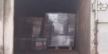 Ejército detiene furgón cargado con tanques de aceite en frontera por Dajabón