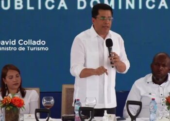 MITUR deja iniciado trabajos mejoramiento malecón de la Caleta, La Romana