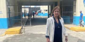 Fundación Mujeres por la Educación inaugura escuela universitaria en Penal La Victoria