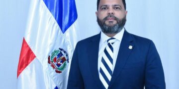 Diputado Leonardo Aguilera solicita que el programa “Parquéate Bien” llegue a Santiago