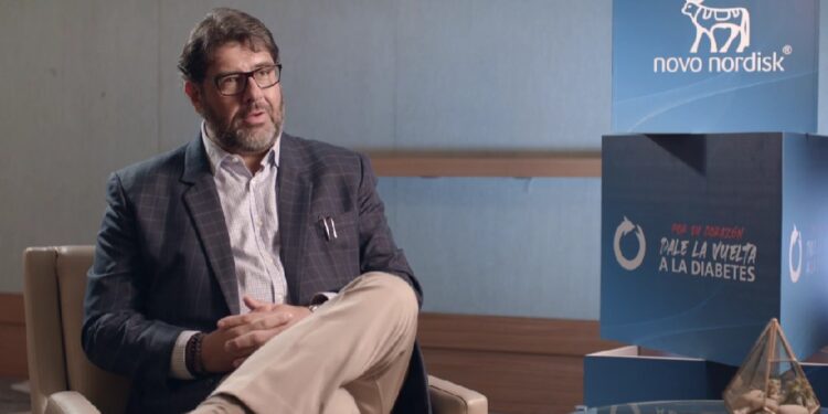 Las enfermedades cardiovasculares representan la primera causa de muerte y discapacidad en personas que viven con diabetes tipo 2