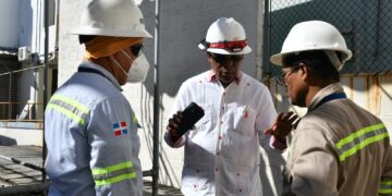 Edeeste restablece más del 80 % de los circuitos afectados por incendio en Subestación Gascue