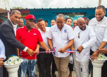 Alcaldía del Municipio Santo Domingo Oeste inaugura la “Plaza del Chivo”
