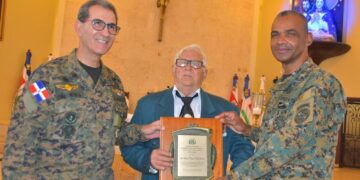 Escuelas FF. AA y PN capacitan más de 400 mil personas desde su fundación