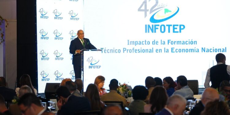 INFOTEP destaca logros y desafíos al celebrar el 42 aniversario de su fundación