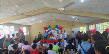 MINERD garantiza educación más 400 estudiantes de Pantoja con entrega de 16 aulas del plantel La Redención