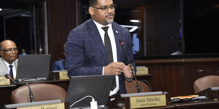 Diputado Sandro Sánchez solicita construcción de un hospital de segundo nivel en Pantoja