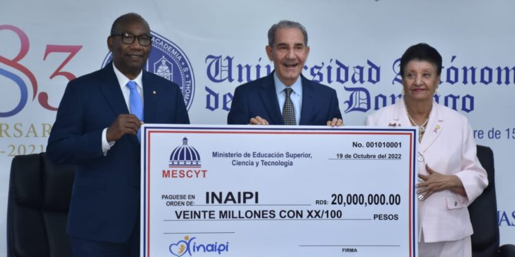 MESCYT dona RD$20 millones a la UASD y al INAIPI para la apertura de 7 estancias infantiles en todo el país