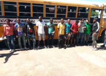 Migración detiene y deporta a cinco mil 252 haitianos ilegales en últimos ocho días 