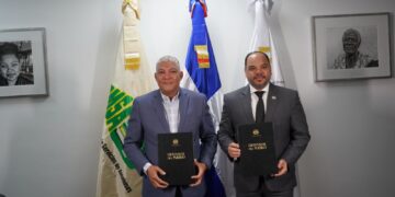 Autobuses de la OMSA promoverán la Constitución animada impulsada por el Defensor del Pueblo