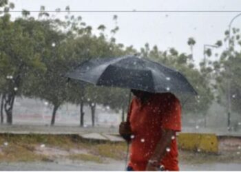 Pronostican aguaceros y mantienen seis provincias en alerta