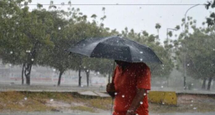 Pronostican aguaceros y mantienen seis provincias en alerta