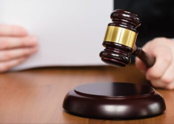 Imponen 18 años de prisión a hombre por robo a mano armada