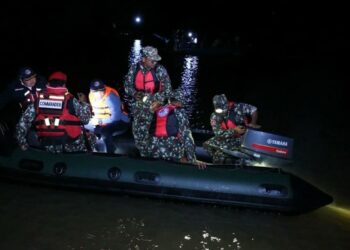 Al menos ocho escolares muertos por el hundimiento de un ferri en Camboya