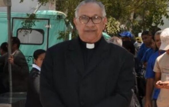 Fallece monseñor Rafael Bello Peguero; difusor de la historia de la iglesia católica dominicana
