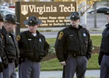 Al menos tres muertos y dos heridos en un tiroteo en la Universidad de Virginia