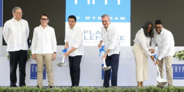 Presidente Abinader encabeza primer palazo de Tryp by Wyndham Playa Palenque
