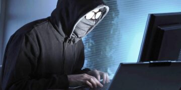 Tres personas apresadas por delito electrónico en perjuicio de un ciudadano afectado con más de 100 mil pesos