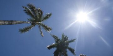 Cielo mayormente soleado con algunos chubascos para la tarde