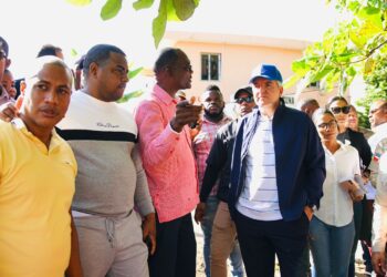 Abinader designa Neney Cabrera para coordinar mitigación daños por lluvias en Los Alcarrizos