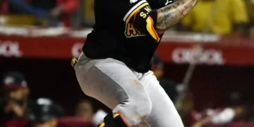 Águilas ganan cuarto corrido sobre Leones que siguen en picada