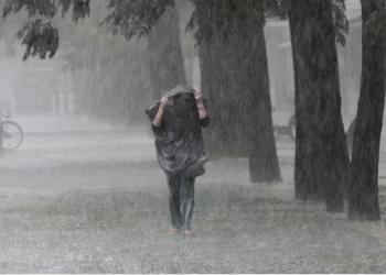 Vaguada se aleja y disminuyen lluvias