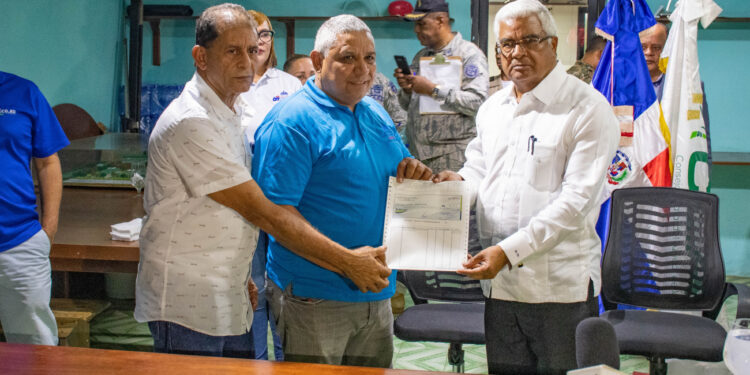 CEA realiza pagos que superan los 14 millones a colonos en San Pedro de Macorís