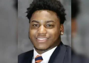 Arrestan al sospechoso del tiroteo con tres muertos en la Universidad de Virginia