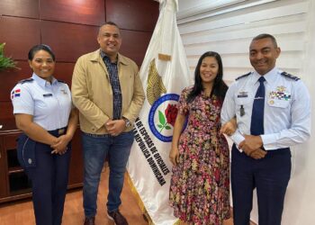 AEOFARD coordina nuevos proyectos con el representante del Agregado de Defensa, Militar, Naval, Aeréo y Policial