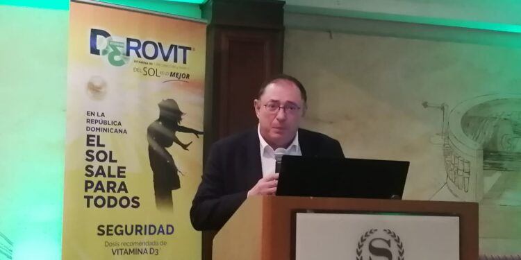 Expertos disertan sobre impacto negativo de la deficiencia de vitamina D en los dominicanos