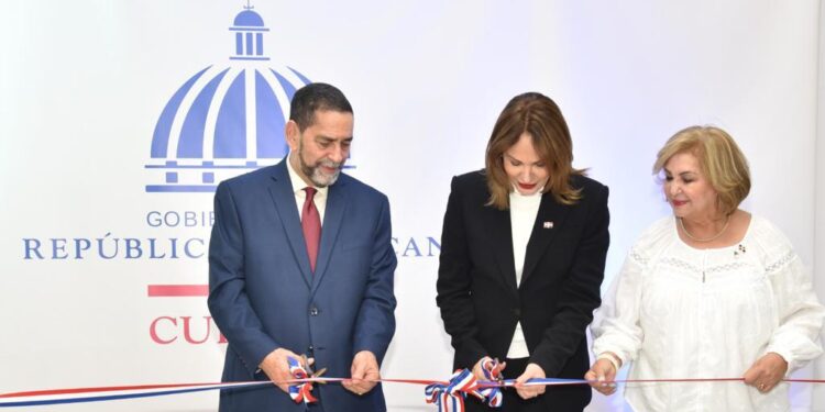 Inauguran en NY la primera oficina de la Dirección de Cultura Dominicana en el Exterior