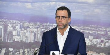 Andrés Navarro buscará la candidatura a alcalde del Distrito Nacional por el PLD