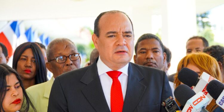 CARD deposita recurso de inconstitucionalidad contra nueva Ley favorece a Fideicomisos