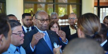 Editrudis destaca apoyo que da Abinader a la academia de educación física en SDO