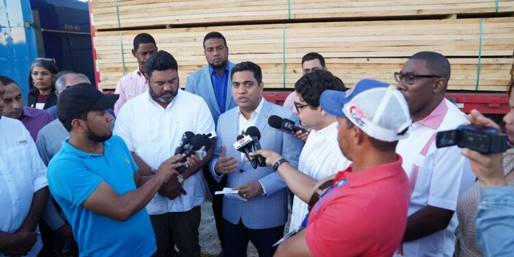 Fedomu aporta US$1.0 millón a zonas afectadas por huracán Fiona en el Este