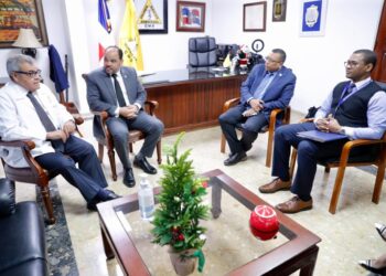 Defensor del Pueblo favorece diálogo CMD y las ARS