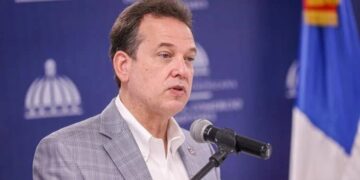 Ito Bisonó sobre extranjeros ilegales: “El que no cumpla con las leyes de RD que se vaya a su país”