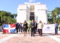 Centros Tecnológicos Comunitarios deposita ofrenda floral en el Altar de la Patria